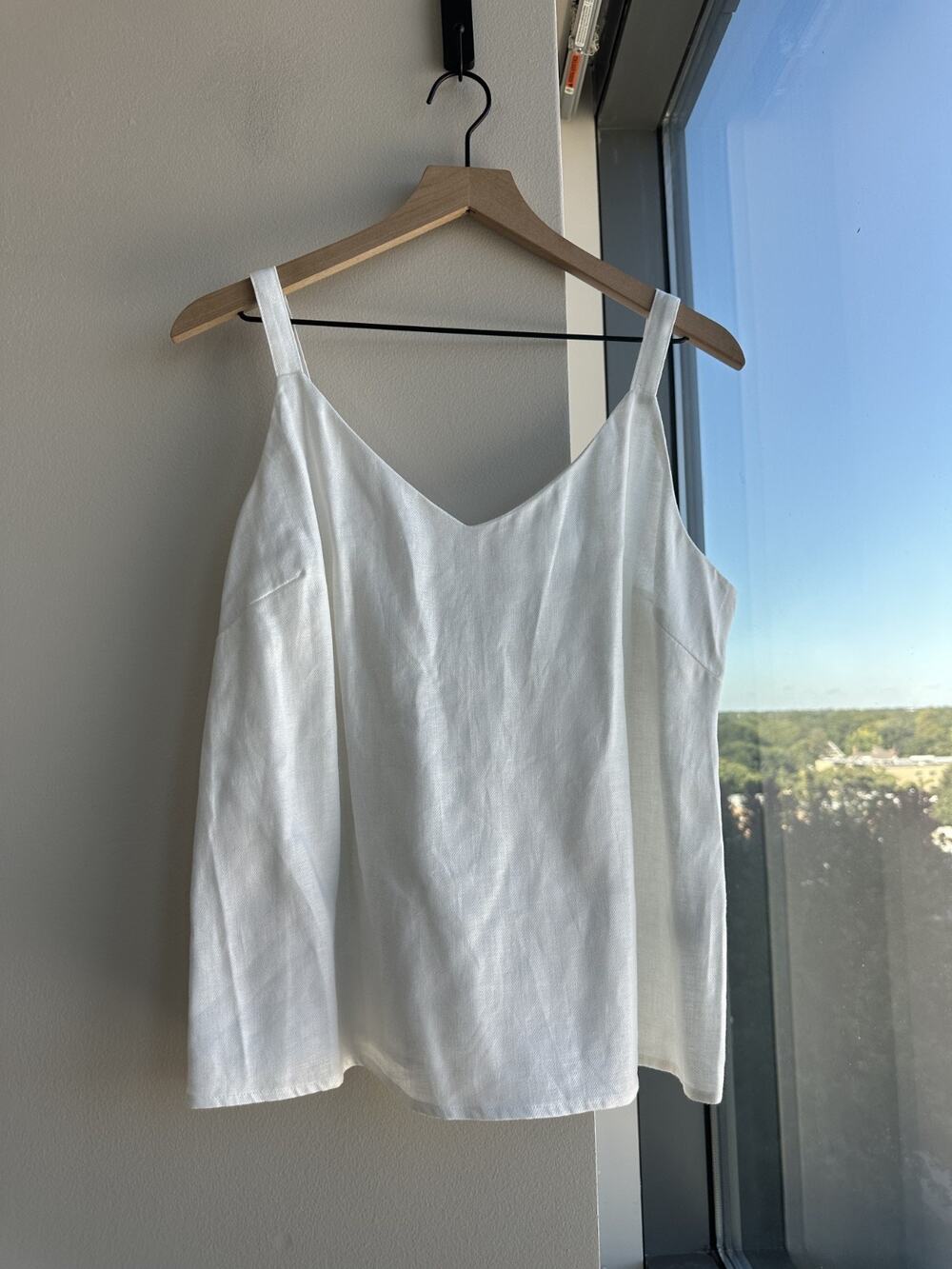 Boston Proper White 100% Linen Camisole Tank Top Coastal Resort Summer Sz L